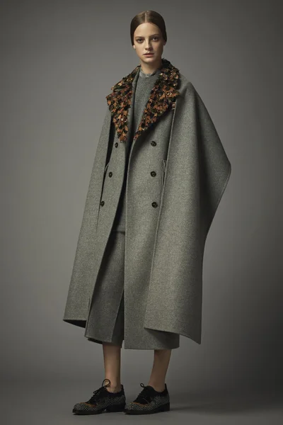Look 12